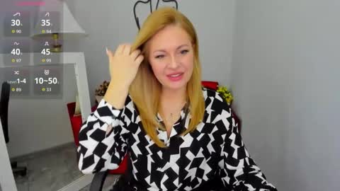 Snapshot of mira_whitme chatting on February 2026 07:05:01 AM Mira online show from February 2026 07:05:01 AM