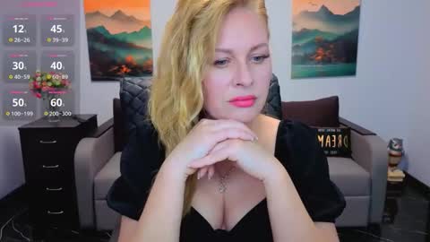 Snapshot of mira_whitme chatting on March 2026 01:06:01 PM Mira online show from March 2026 01:06:01 PM
