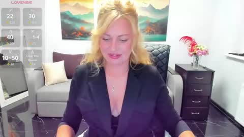 Snapshot of mira_whitme chatting on July 2026 11:57:01 AM Mira online show from July 2026 11:57:01 AM