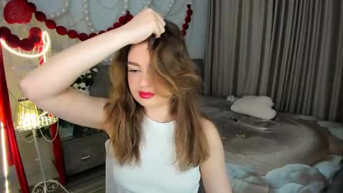 Emma online show from May 2026 07:41:01 PM