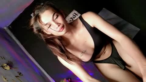 Zoey online show from April 2026 02:17:01 AM