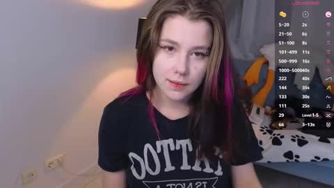 Snapshot of mirafalls chatting on October 2025 05:49:02 AM Mira online show from October 2025 05:49:02 AM