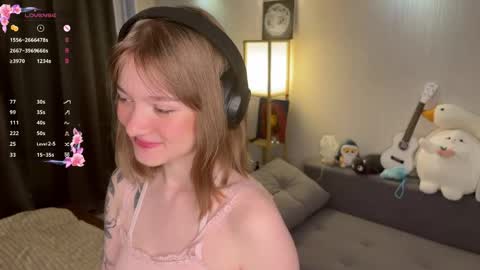 Mira online show from May 2026 10:37:01 PM