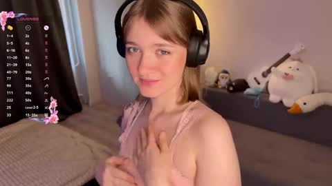 Mira online show from May 2026 10:47:01 PM
