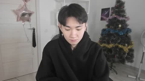              online show from January 2025 05:30:02 PM