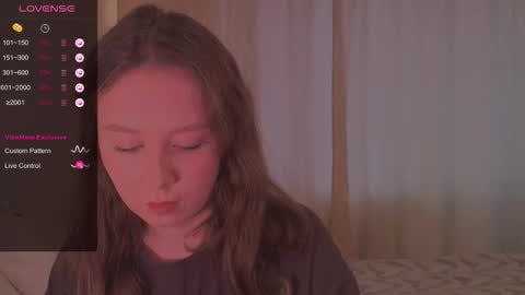 Kira online show from December 2025 09:48:01 AM