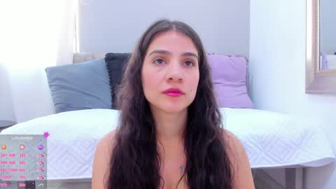    online show from January 2025 03:15:01 PM