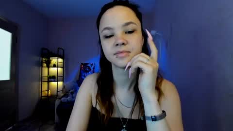 Snapshot of miranda_holms chatting on June 2026 03:30:02 AM miranda_holms online show from June 2026 03:30:02 AM