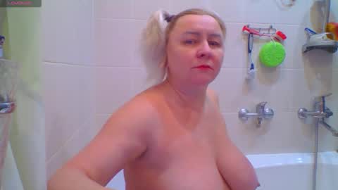 Miranda online show from December 2025 08:25:01 PM