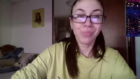 Snapshot of miranda_wish chatting on December 2024 11:22:02 AM MIRANDA online show from December 2024 11:22:02 AM