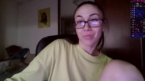 Snapshot of miranda_wish chatting on December 2024 06:17:01 PM MIRANDA online show from December 2024 06:17:01 PM