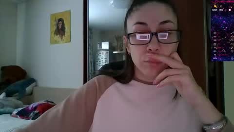 Snapshot of miranda_wish chatting on December 2024 04:51:02 AM MIRANDA online show from December 2024 04:51:02 AM