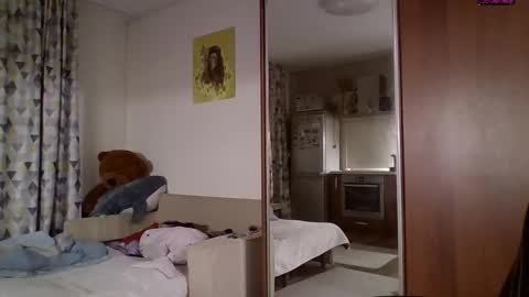 Snapshot of miranda_wish chatting on January 2025 02:12:02 PM MIRANDA online show from January 2025 02:12:02 PM