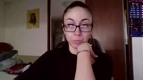 Snapshot of miranda_wish chatting on February 2025 12:47:01 PM MIRANDA online show from February 2025 12:47:01 PM