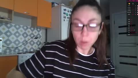 Snapshot of miranda_wish chatting on October 2025 06:59:01 AM MIRANDA online show from October 2025 06:59:01 AM