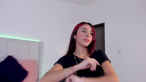 Miranda Rogers online show from December 2025 06:59:01 PM