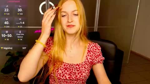 MirandaMayers online show from October 2025 05:43:02 AM