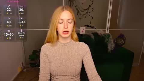 MirandaMayers online show from November 2025 12:39:02 PM