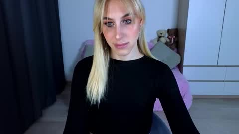 Snapshot of miraraid chatting on December 2025 04:13:01 PM miraraid online show from December 2025 04:13:01 PM