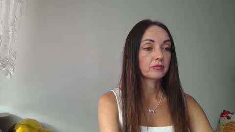 Snapshot of mirelisse chatting on July 2026 04:05:02 PM Christina online show from July 2026 04:05:02 PM
