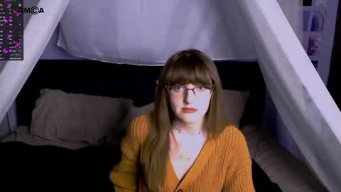 miriam_crazy online show from September 2025 07:47:01 PM