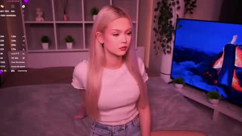 Elsa online show from November 2025 09:14:01 PM