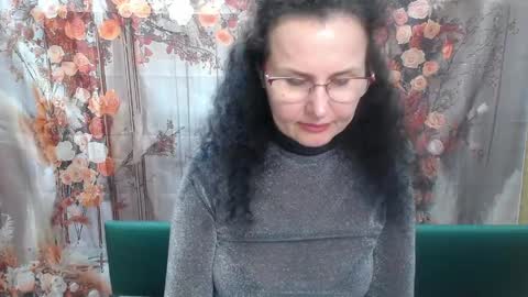 Miroslava Happi online show from May 2026 06:31:02 AM