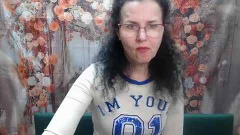 Miroslava Happi online show from May 2026 06:21:03 AM