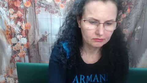 Miroslava Happi online show from May 2026 05:38:01 AM