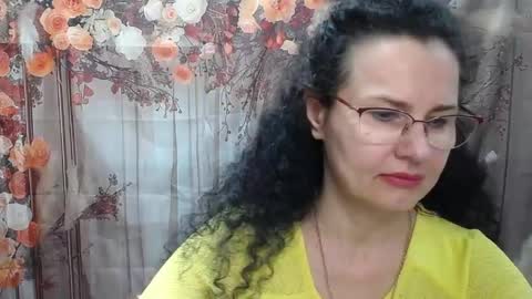Miroslava Happi online show from May 2026 05:45:02 AM