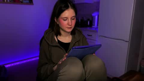 Mira online show from February 2025 04:38:02 AM