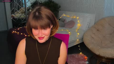 Shelley online show from December 2024 06:22:02 AM