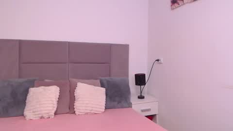 MiryamInes online show from January 2025 12:54:01 AM