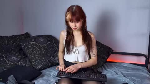 Misa online show from September 2025 01:49:01 AM
