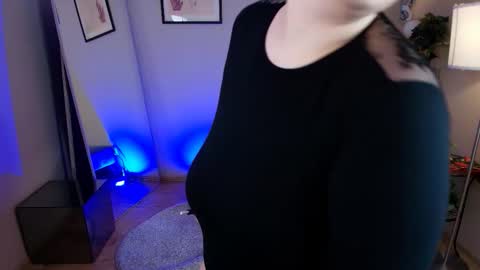 Ivy online show from January 2026 09:03:01 AM