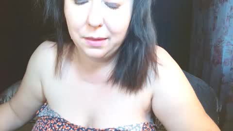 Snapshot of mishakiss34 chatting on November 2025 01:00:01 PM Misha online show from November 2025 01:00:01 PM