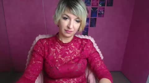 Snapshot of mishelle_blondie chatting on March 2026 06:37:01 AM Mishelle online show from March 2026 06:37:01 AM