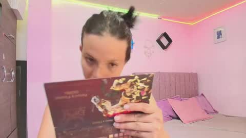 Snapshot of misofialeal chatting on January 2026 04:44:01 PM misofialeal online show from January 2026 04:44:01 PM