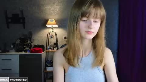 Alisa NONNUDE online show from June 2026 05:48:01 PM