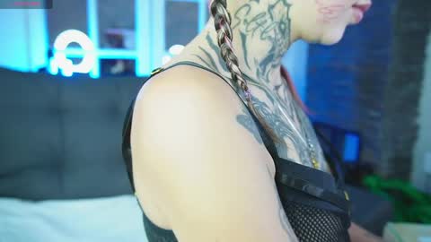miss___angel online show from May 2026 11:17:01 AM