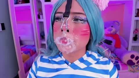 Megan online show from May 2026 09:56:02 PM