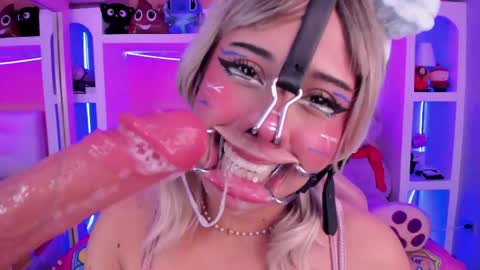 Megan online show from May 2026 03:34:01 AM