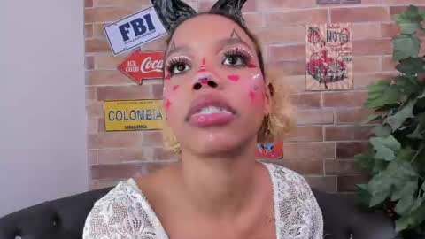 Katia online show from July 2026 07:05:01 PM
