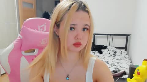 miss__selena online show from February 2025 05:55:02 PM