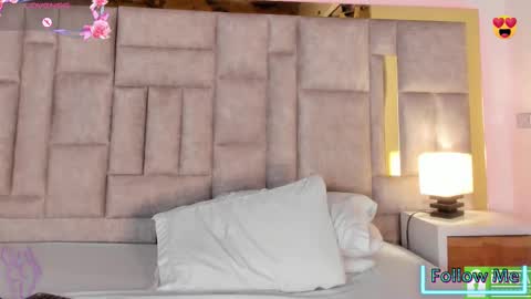 Snapshot of miss_abigail_ chatting on February 2025 04:03:02 PM Miss Abigail online show from February 2025 04:03:02 PM