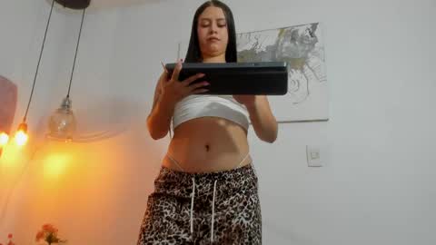 miss_aby online show from May 2026 12:54:01 PM
