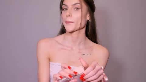 Katrin online show from January 2026 01:27:01 PM