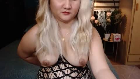 Snapshot of miss_angelic15 chatting on October 2025 10:25:01 AM miss angelic15 online show from October 2025 10:25:01 AM