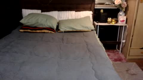 miss angelic15 online show from July 2026 12:57:02 AM