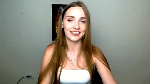 Angelina online show from June 2026 05:53:02 AM